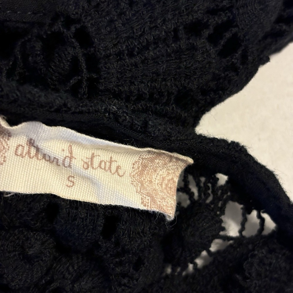 Altar'd State Crochet Vest Black Small Witchy‎ Boho Festival Whimsigoth Hippie - Picture 7 of 9